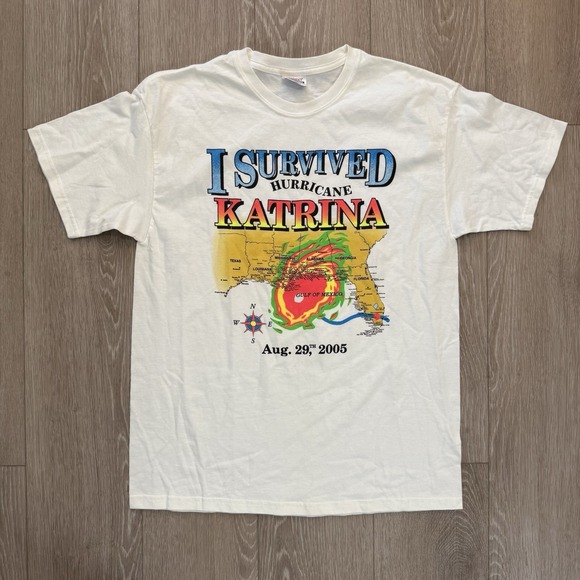 Hanes Other - Vintage I Survived Hurricane Katrina White T Shirt 2005‎ Size XL